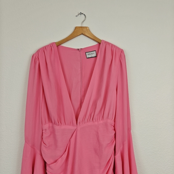 RUNAWAY The Label Suzy Mini Dress Flared Sleeves Deep V-neck In Bubblegum LG - Picture 8 of 15